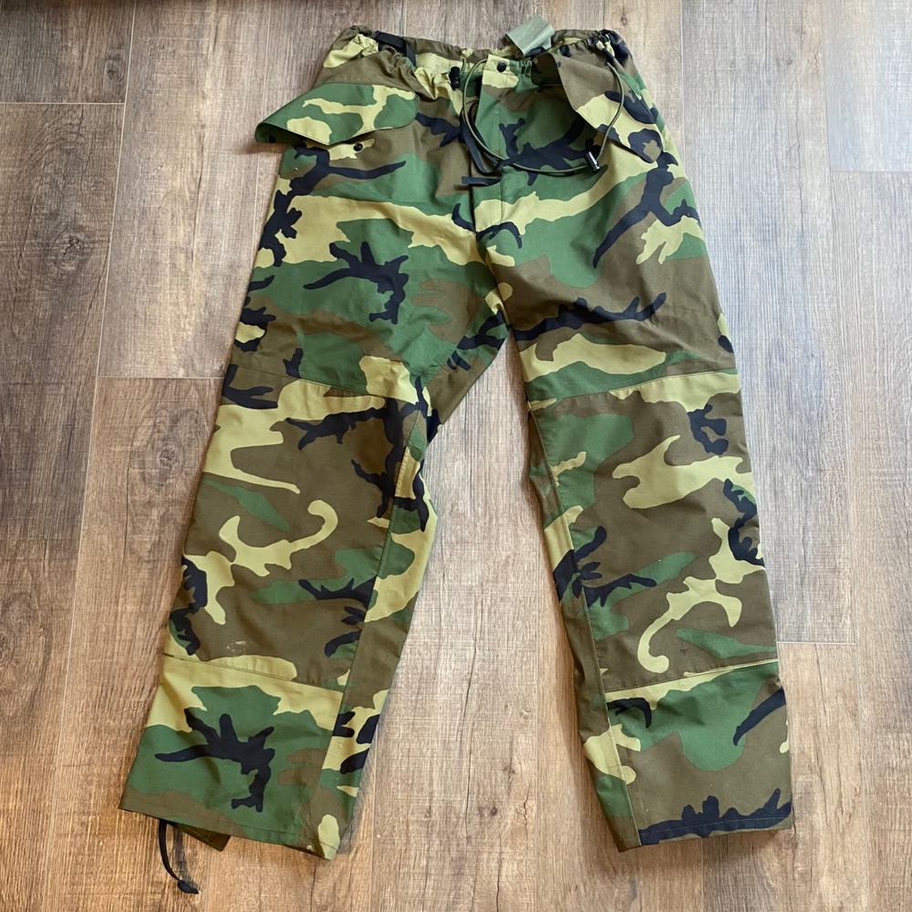 USGI Extreme Cold Weather Gore-tex Trousers Woodland Camouflage Medium